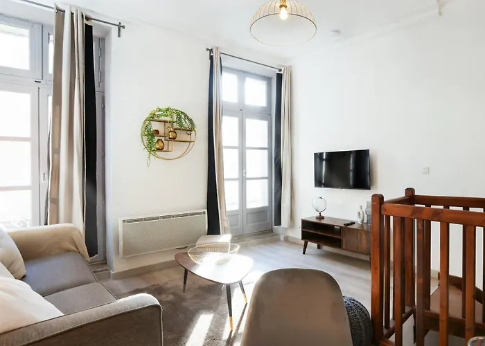 N1 Des Etudes Cosy Duplex Netflix Balcon Conciergeriedamecarcas *