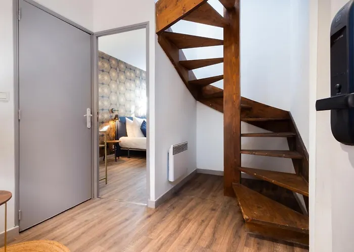 Apartment N1 Des Etudes Cosy Duplex Netflix Balcon Conciergeriedamecarcas Carcassonne