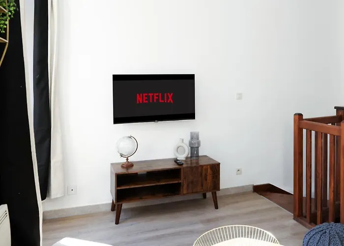 Lejlighed N1 Des Etudes Cosy Duplex Netflix Balcon Conciergeriedamecarcas Carcassonne