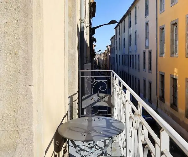 N1 Des Etudes Cosy Duplex Netflix Balcon Conciergeriedamecarcas Apartment *